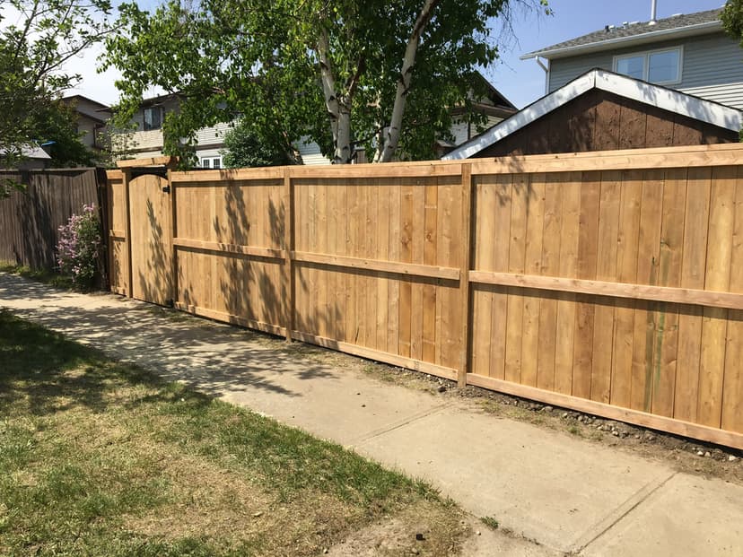 Best Fence Builders in Calgary | PROPERTYWERKS